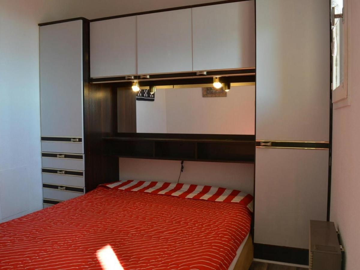 Appartement 2P Avec Piscine, Tennis Et Parking A Saint Pierre La Mer - Fr-1-229D-419 Экстерьер фото